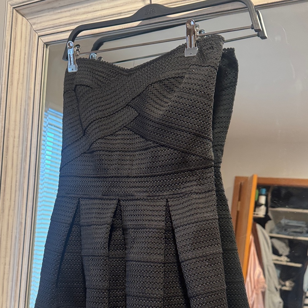 Express Black Textured Strapless Dress